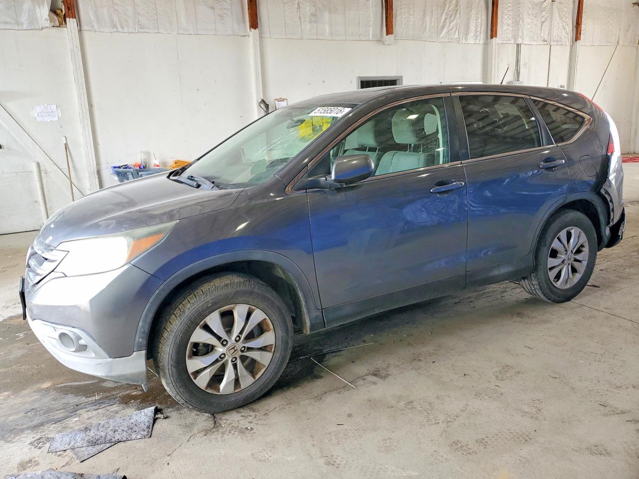 Salvage Honda Crv Image