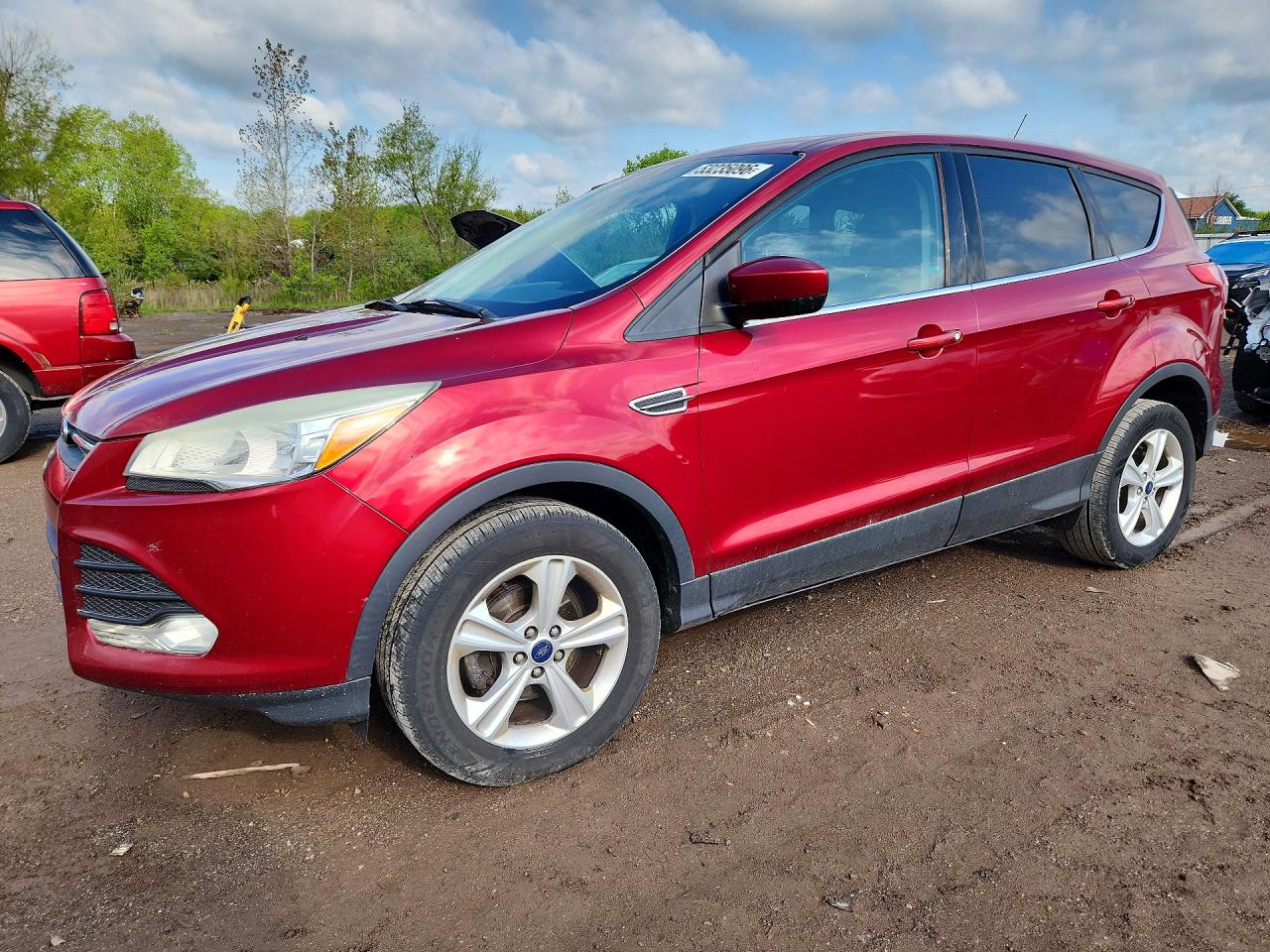 Salvage Ford Escape Image