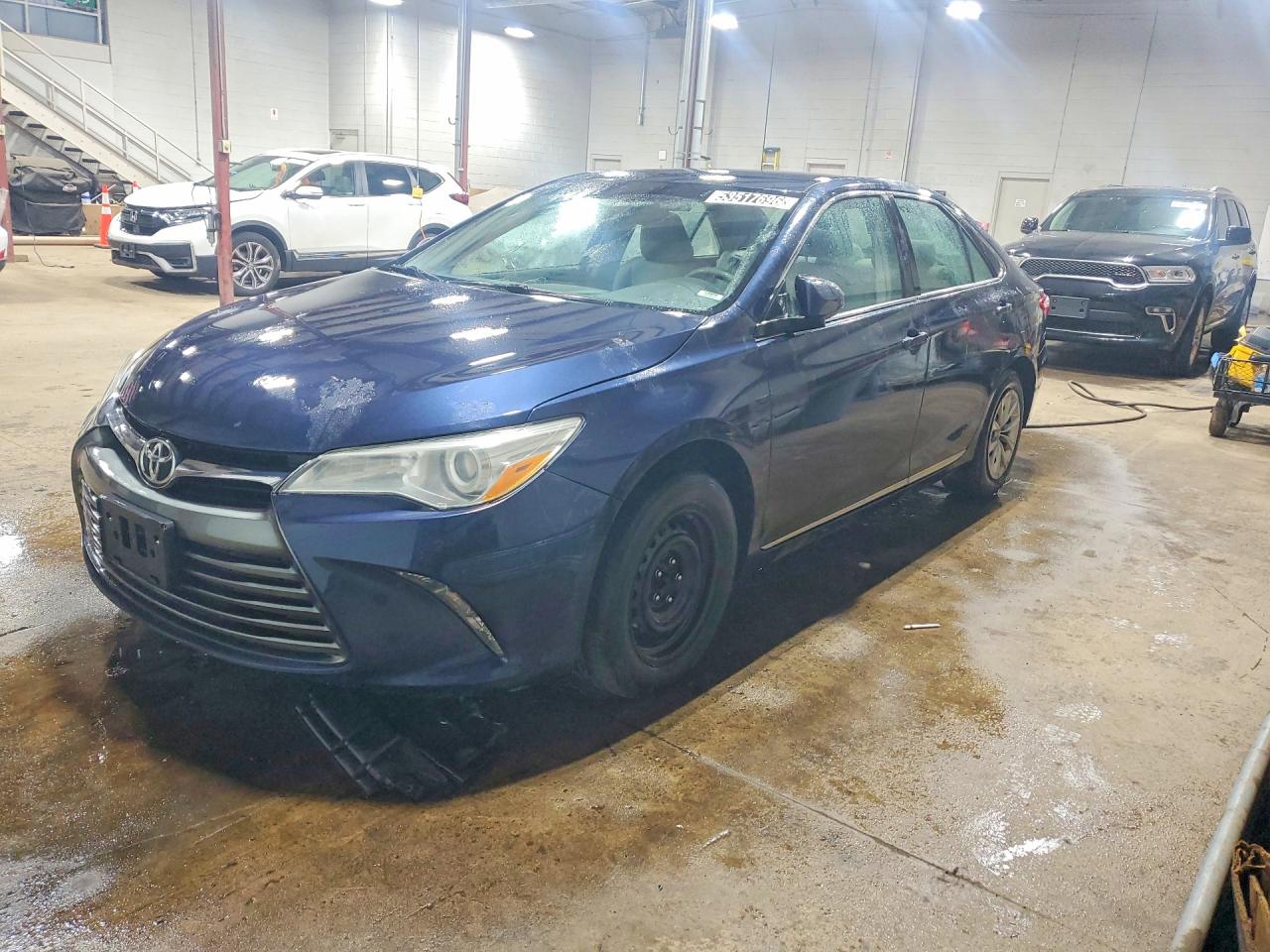 Salvage Toyota Camry Image
