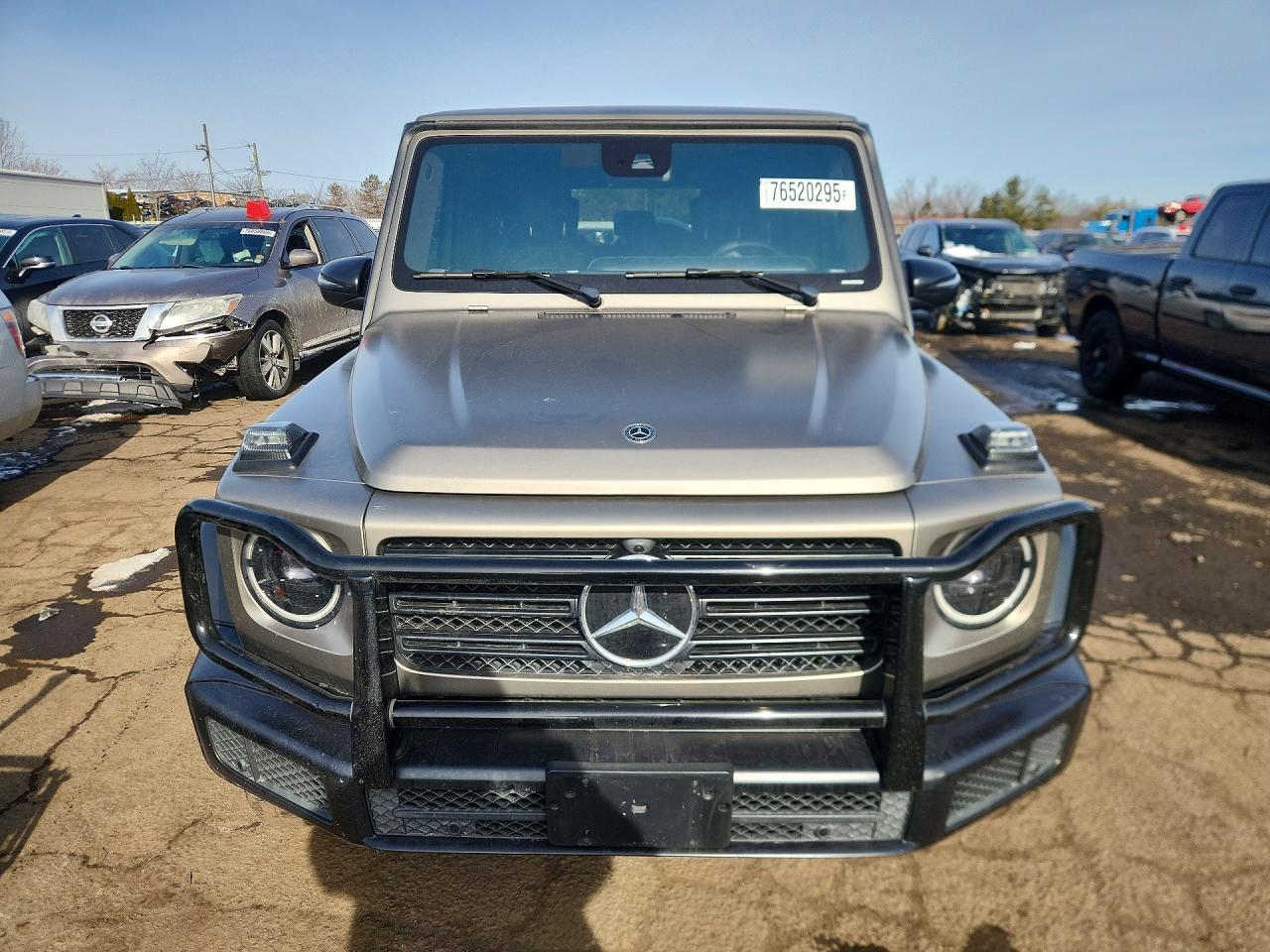 Mercedes-Benz G-Class 550