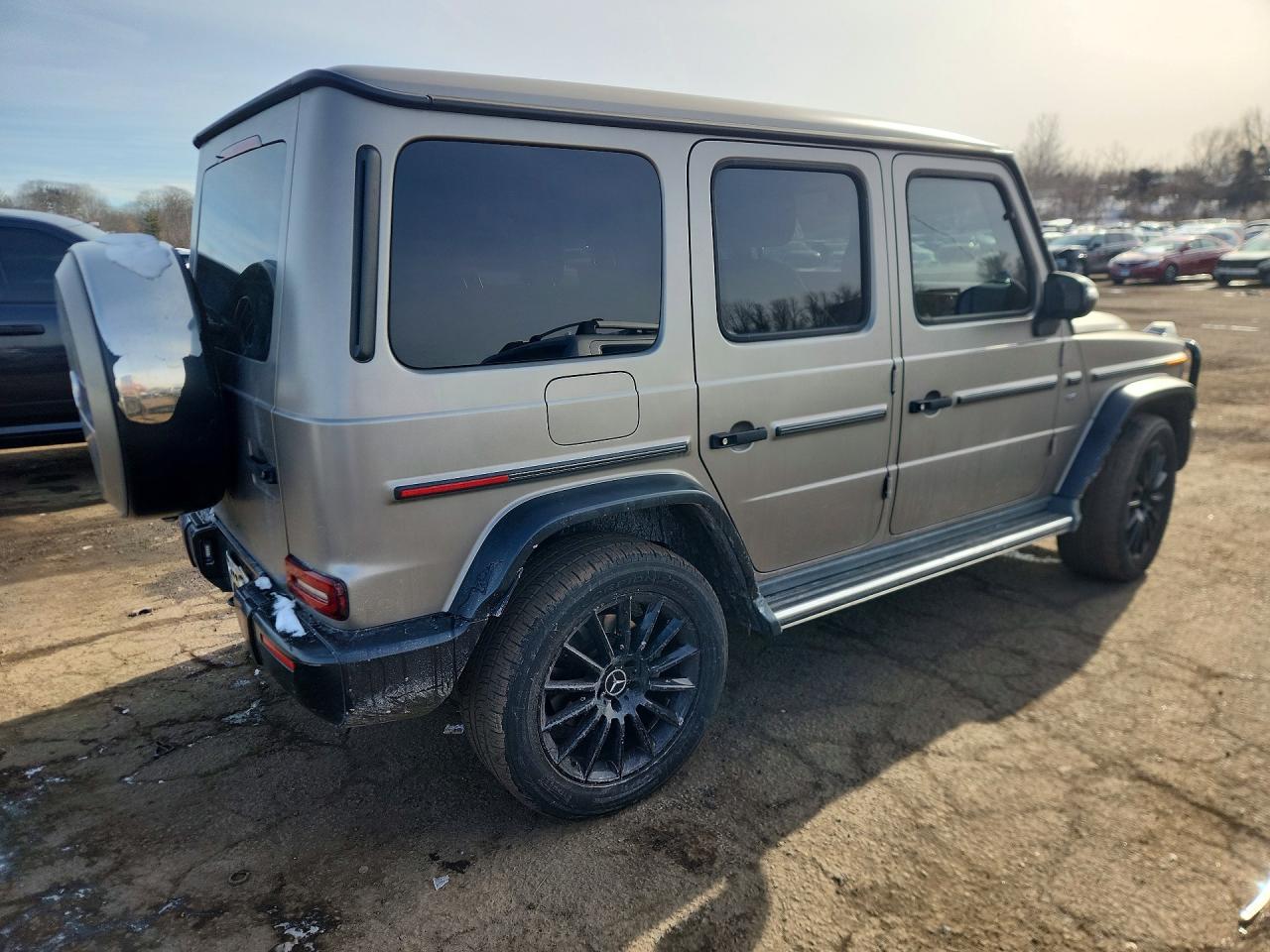 Mercedes-Benz G-Class 550