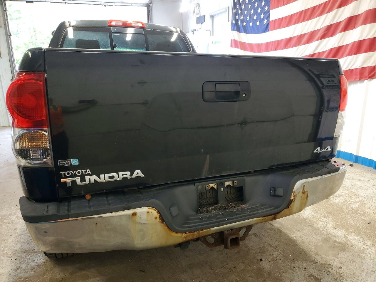 Toyota Tundra Double Cab Sr5