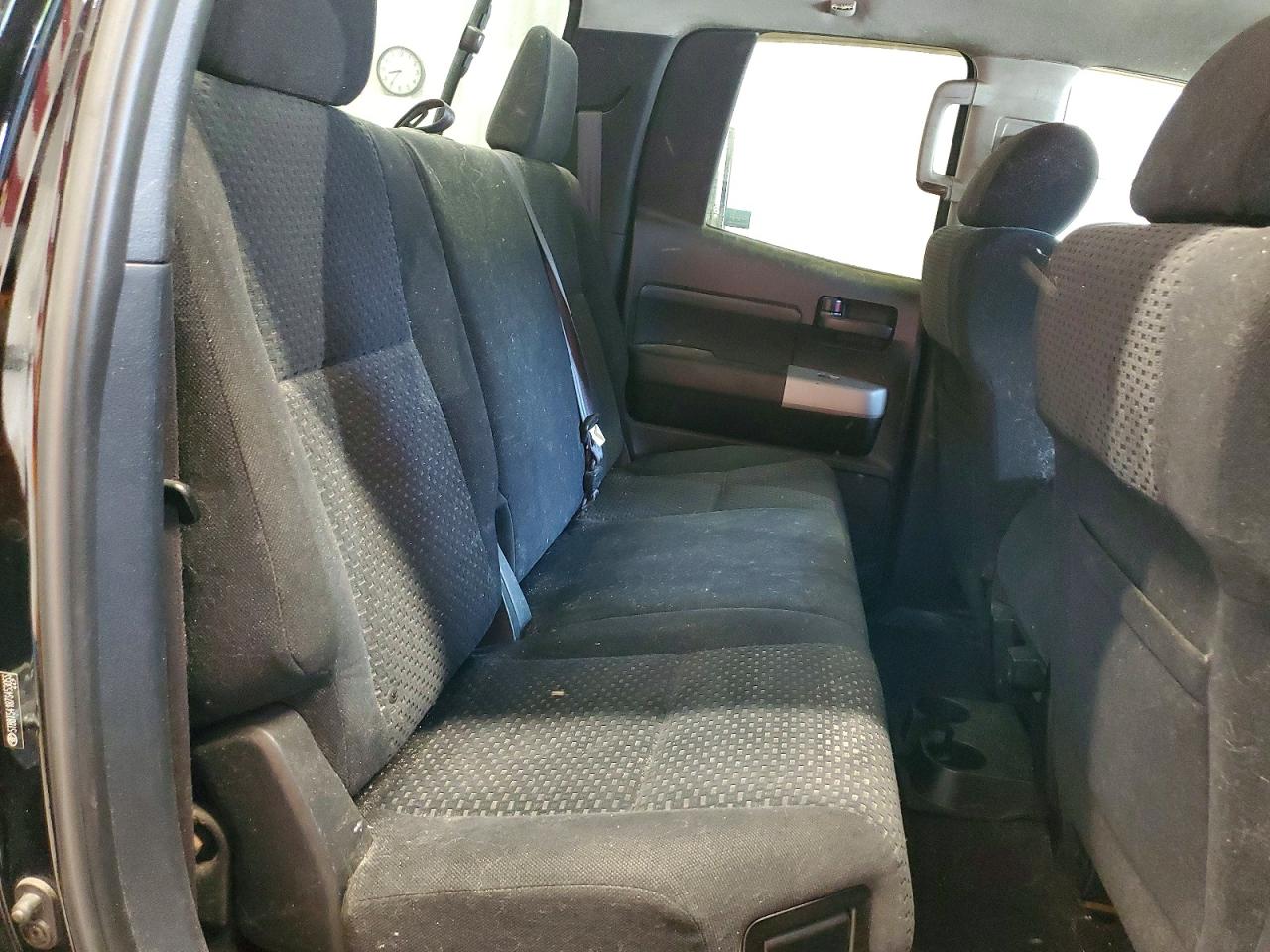 Toyota Tundra Double Cab Sr5