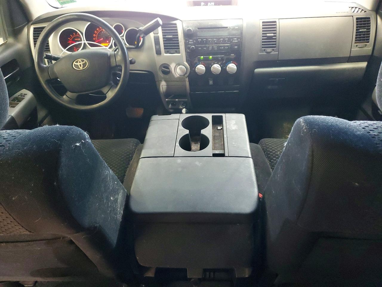 Toyota Tundra Double Cab Sr5