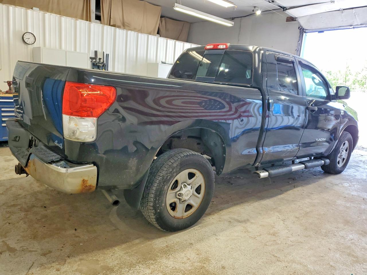 Toyota Tundra Double Cab Sr5