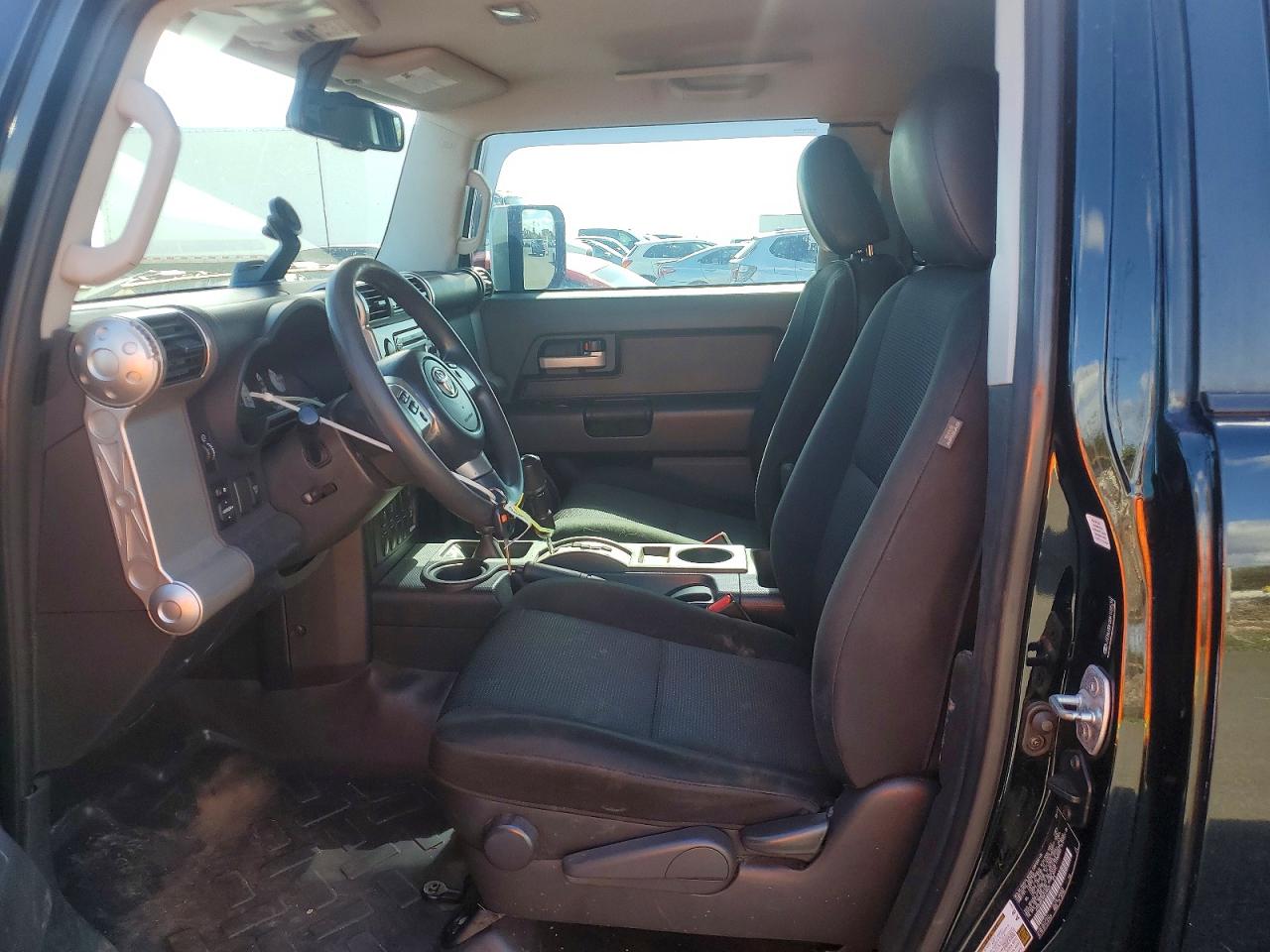 Toyota FJ Cruiser Base