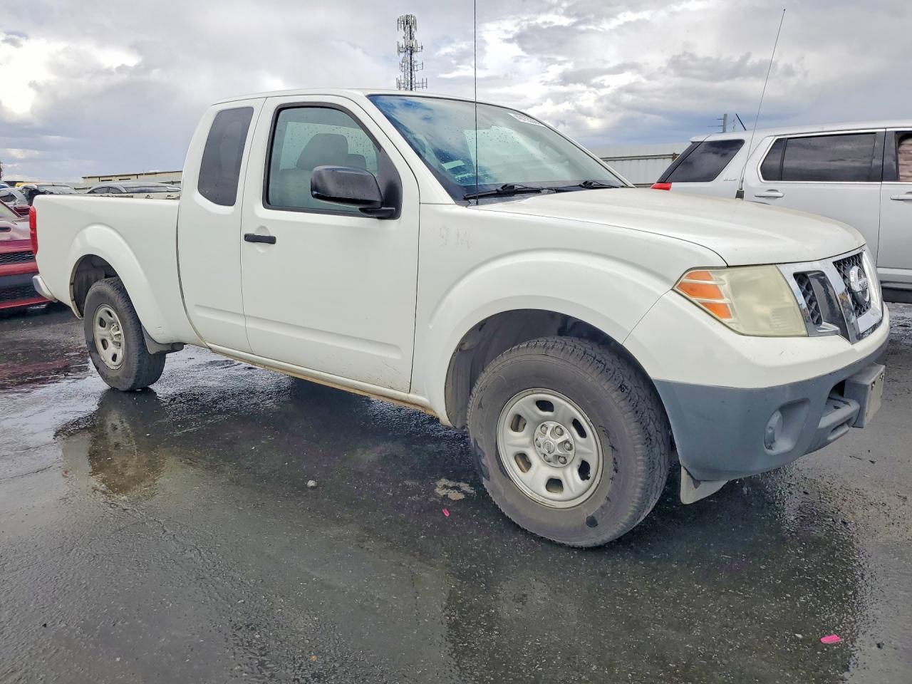 Nissan Frontier S