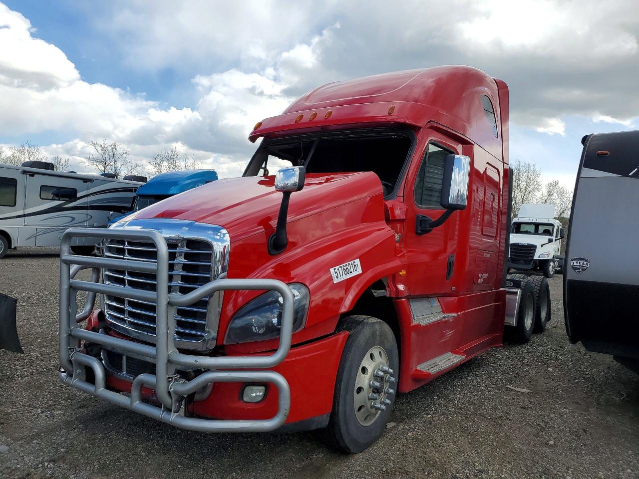 Freigliner Cascadia 125
