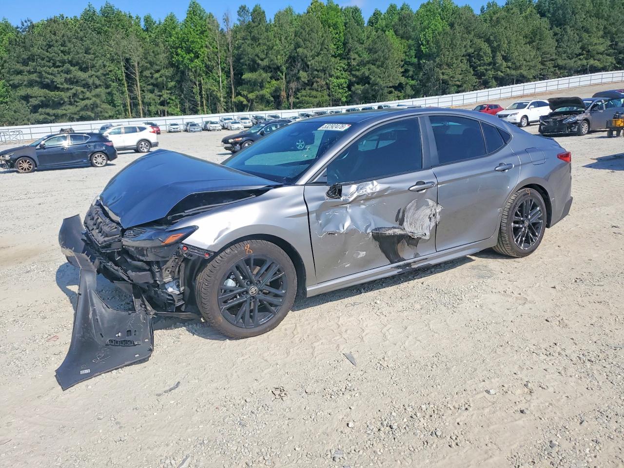 Salvage Toyota Camry Image