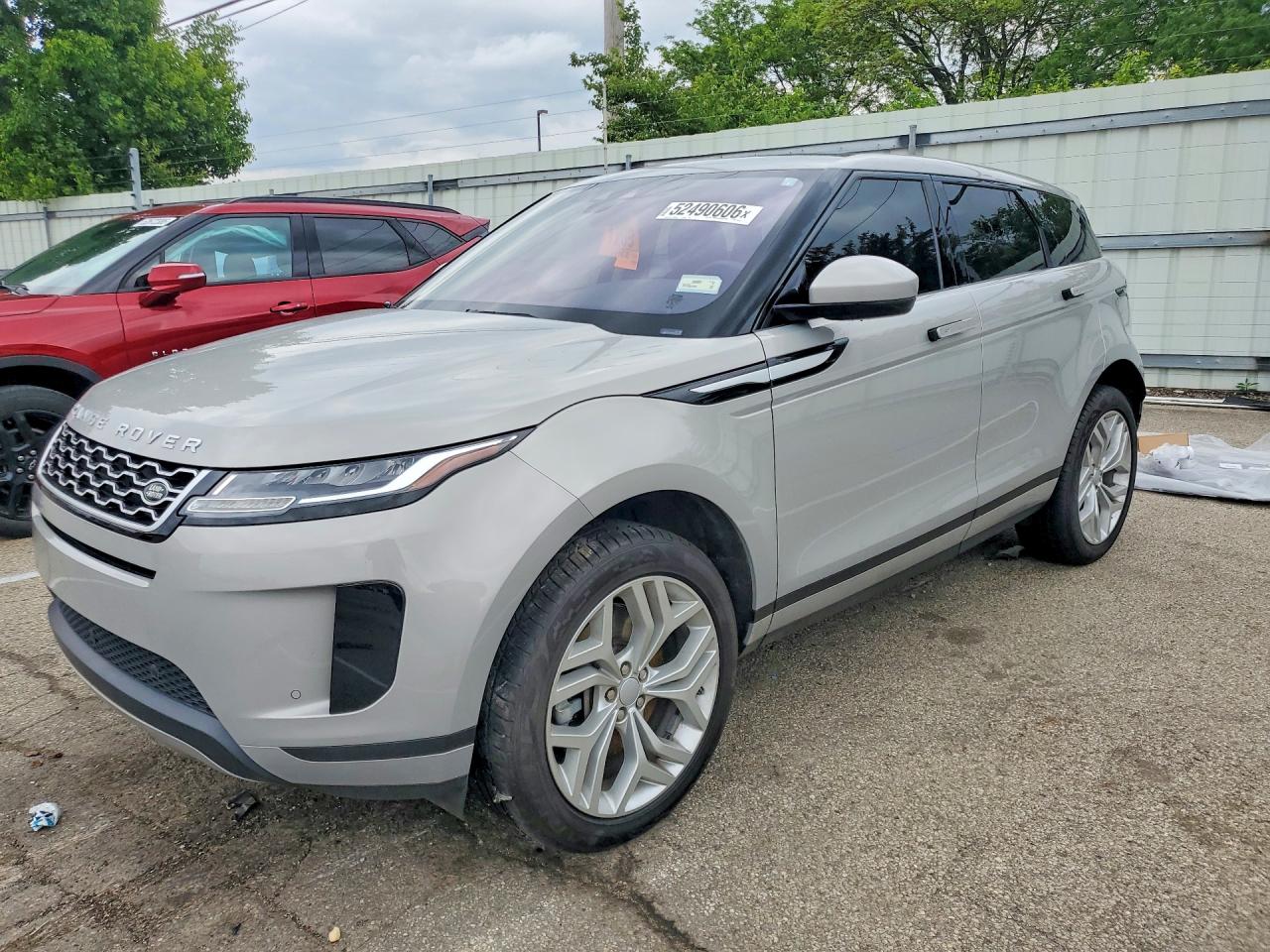 Salvage Land Rover Range Rover Image