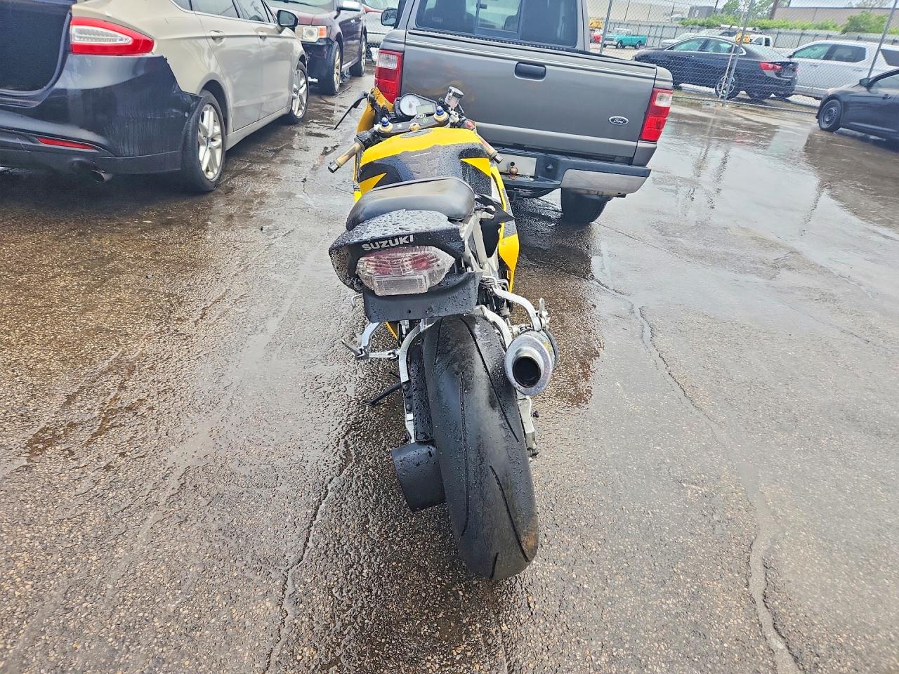 Suzuki Gsxr750