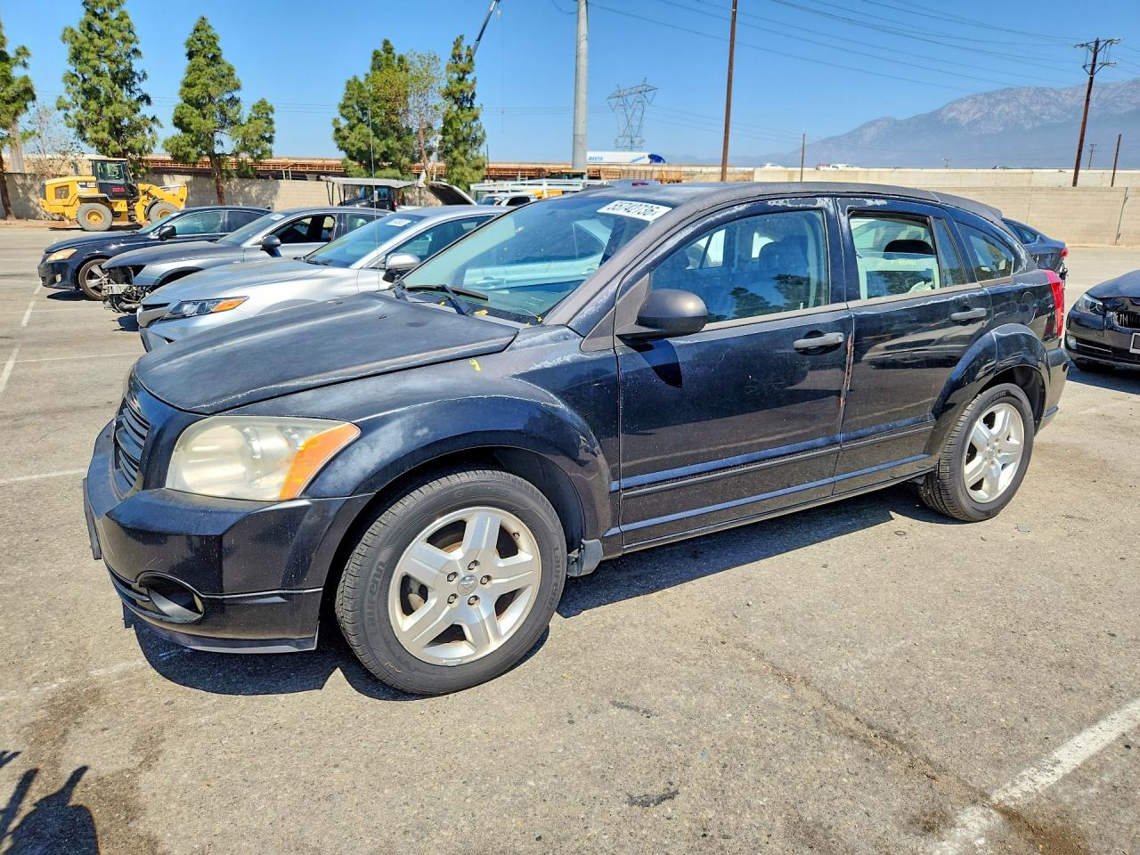 Salvage Dodge Caliber Image
