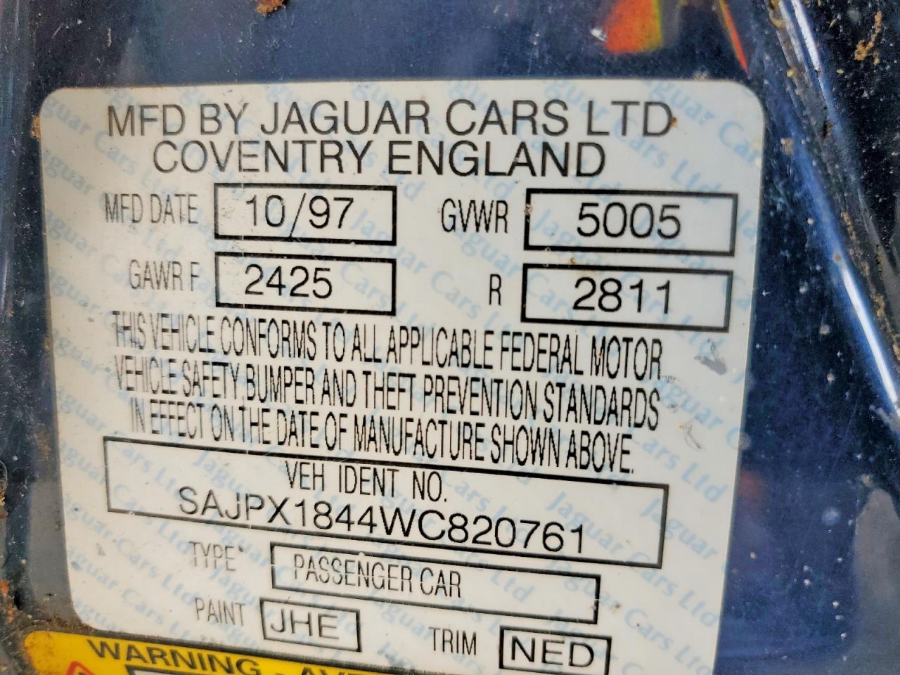 Jaguar XJR