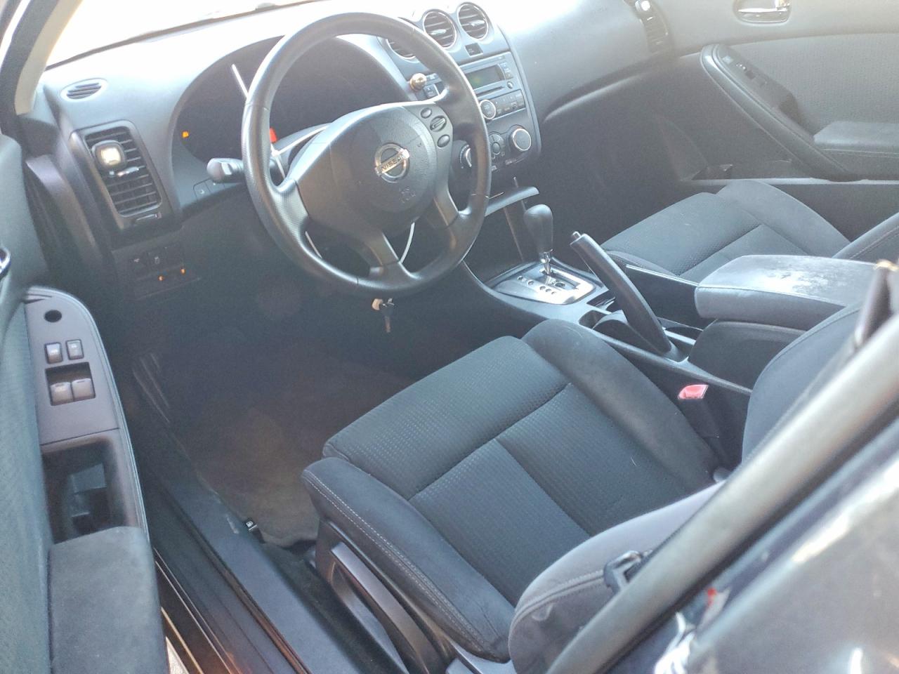 Nissan Altima S