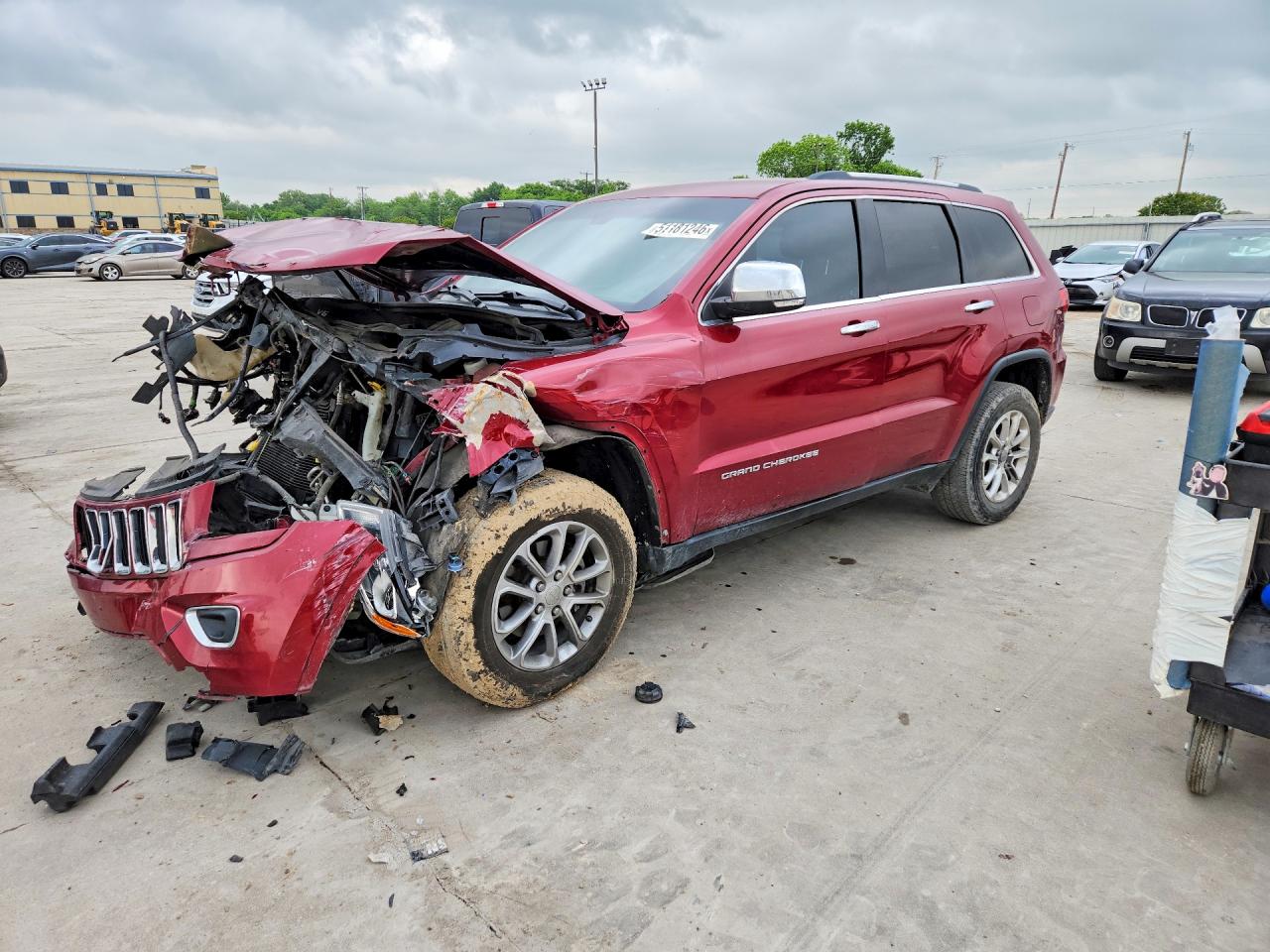 Salvage Jeep Grand Cherokee Image