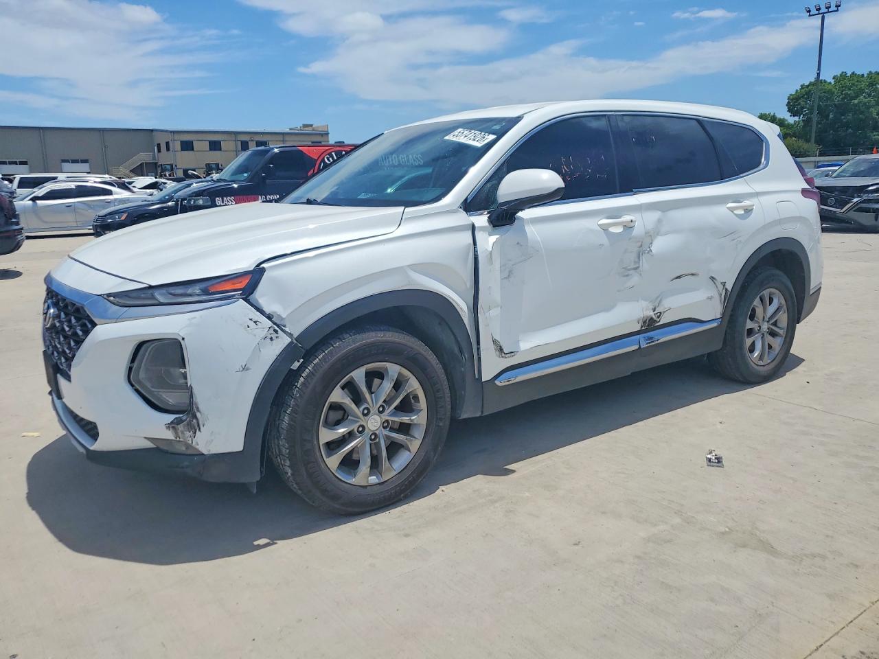 Salvage Hyundai SANTA FE Image