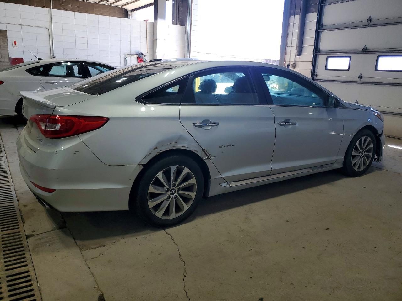 Hyundai SONATA Sport