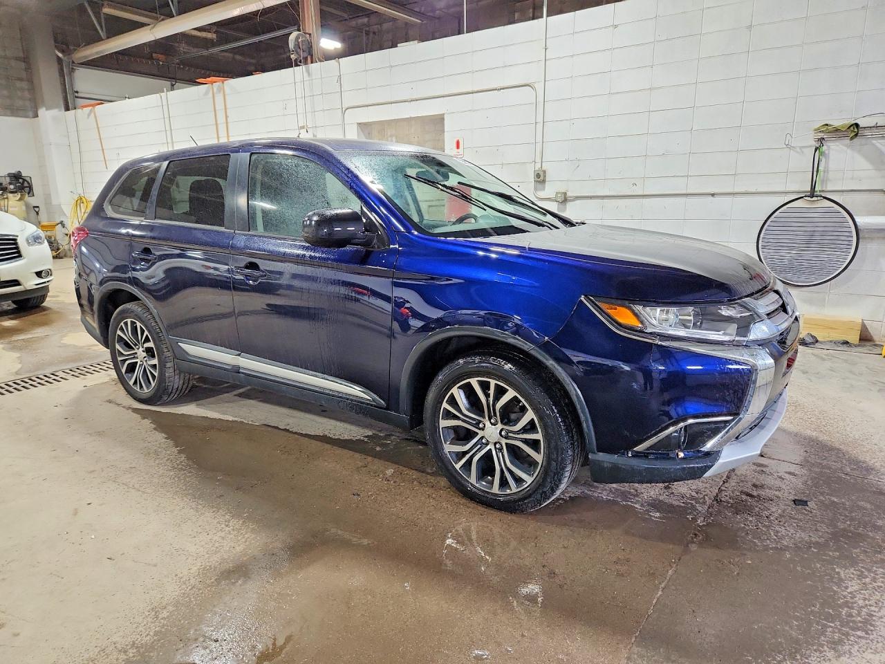 Mitsubishi Outlander Se