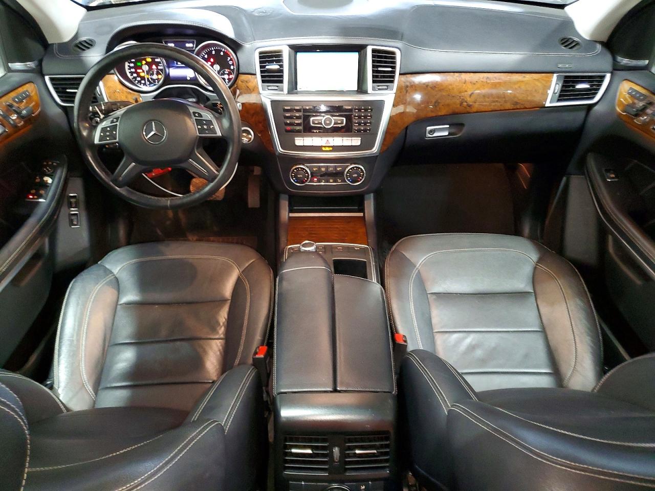 Mercedes-Benz G-Class 450 4matic