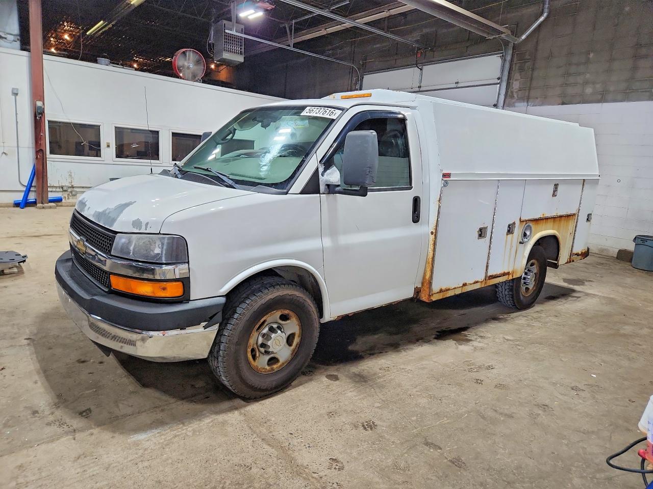 Salvage Chevrolet Express Image