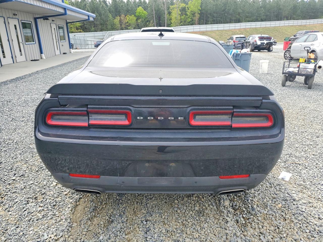Dodge Challenger Sxt