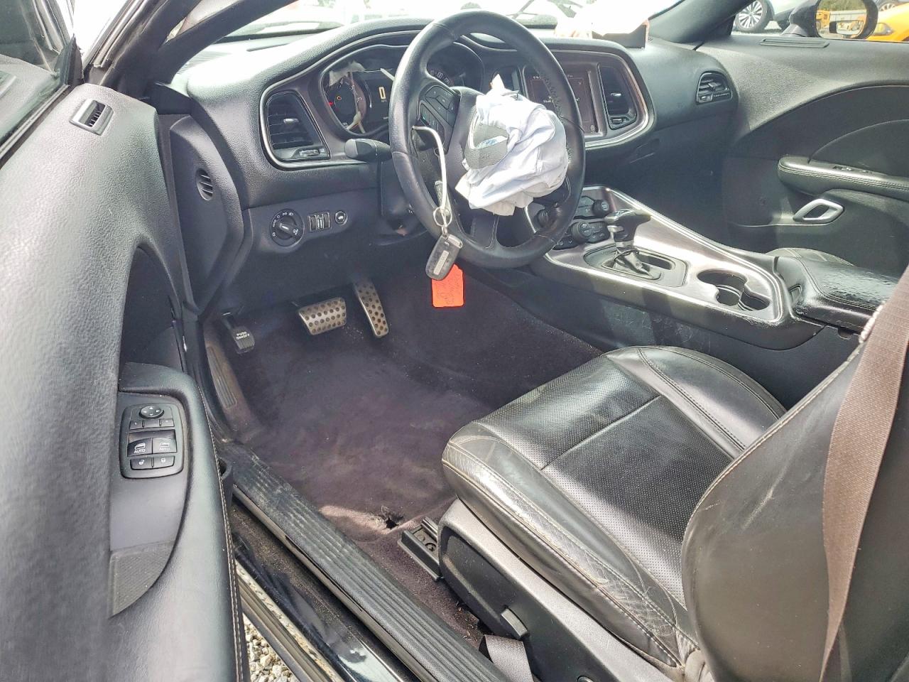 Dodge Challenger Sxt