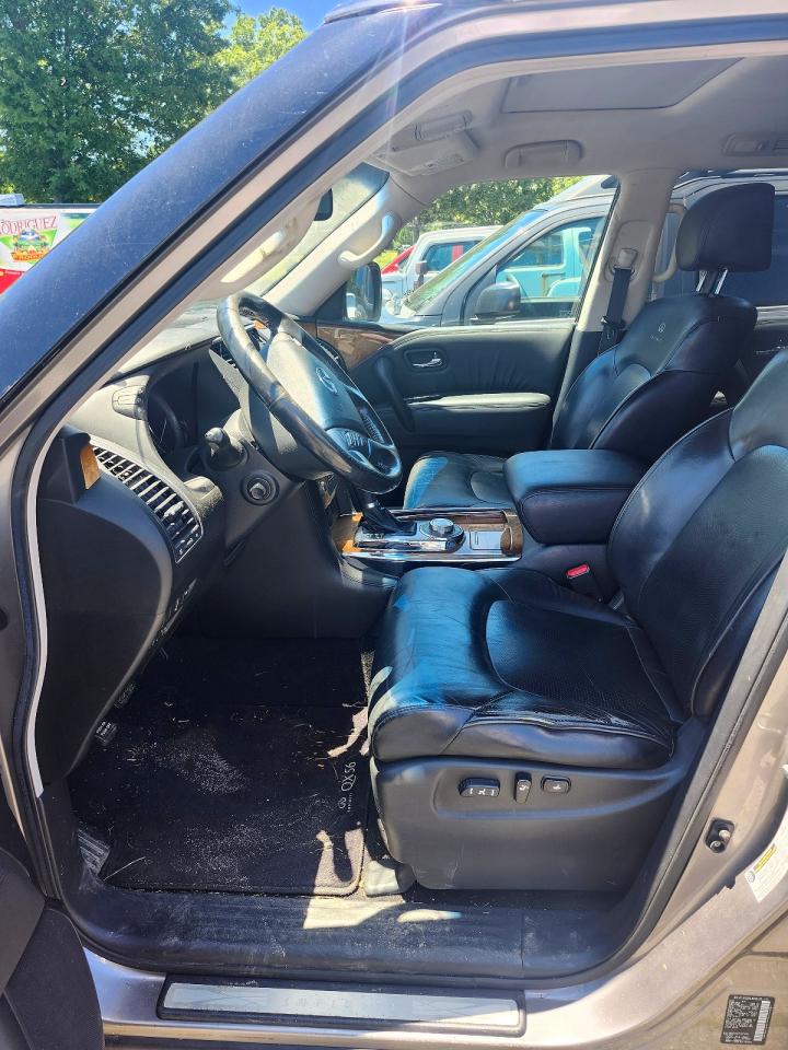 INFINITI Qx Base