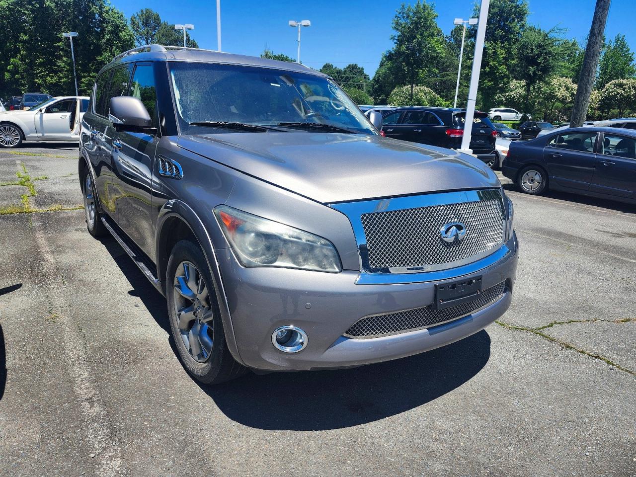 Salvage INFINITI Qx Image