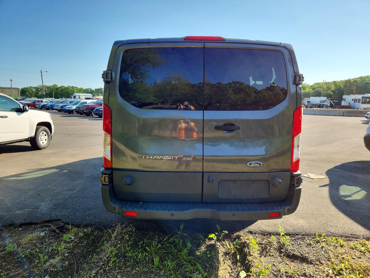Ford Transit T-350