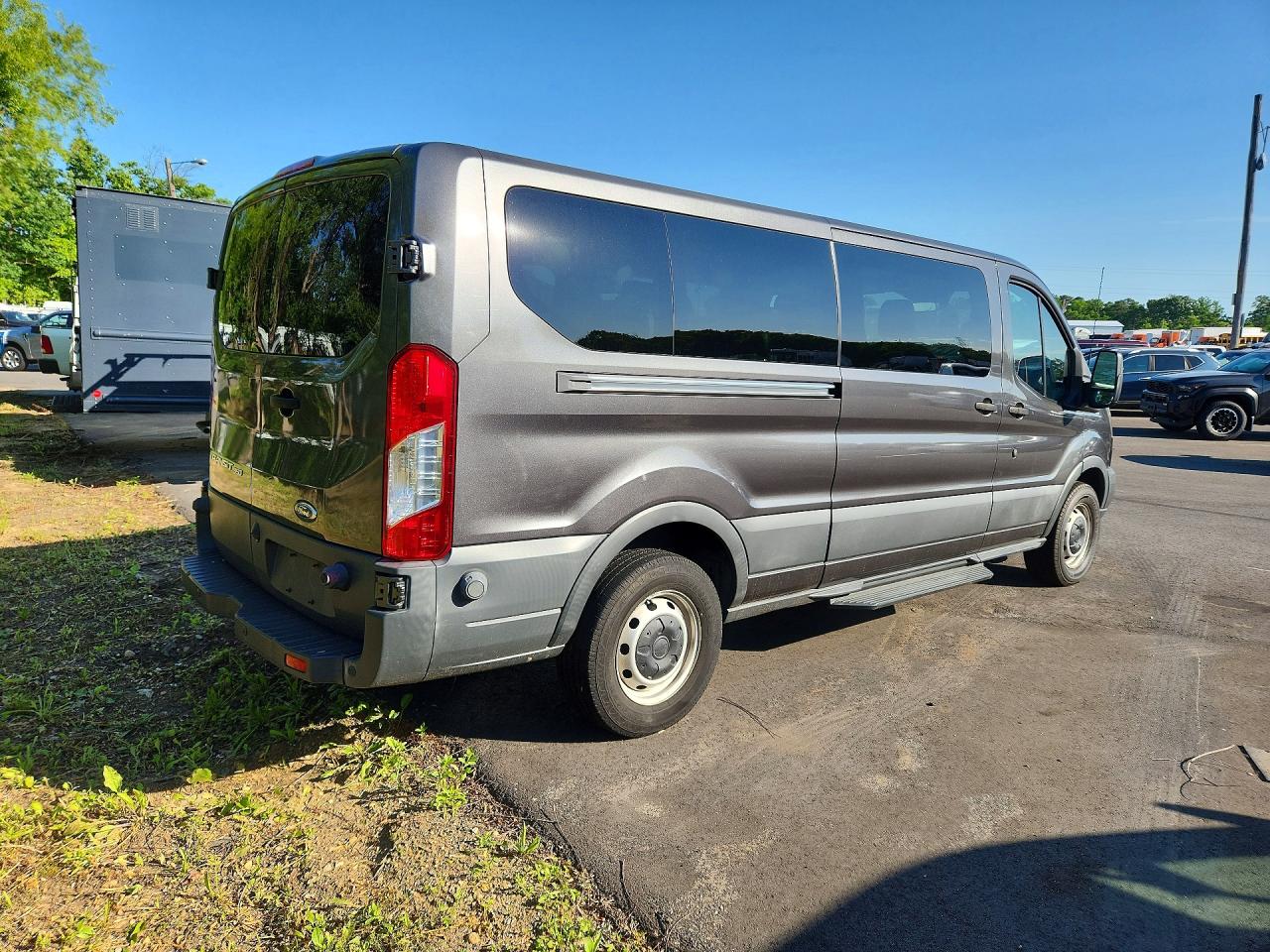 Ford Transit T-350