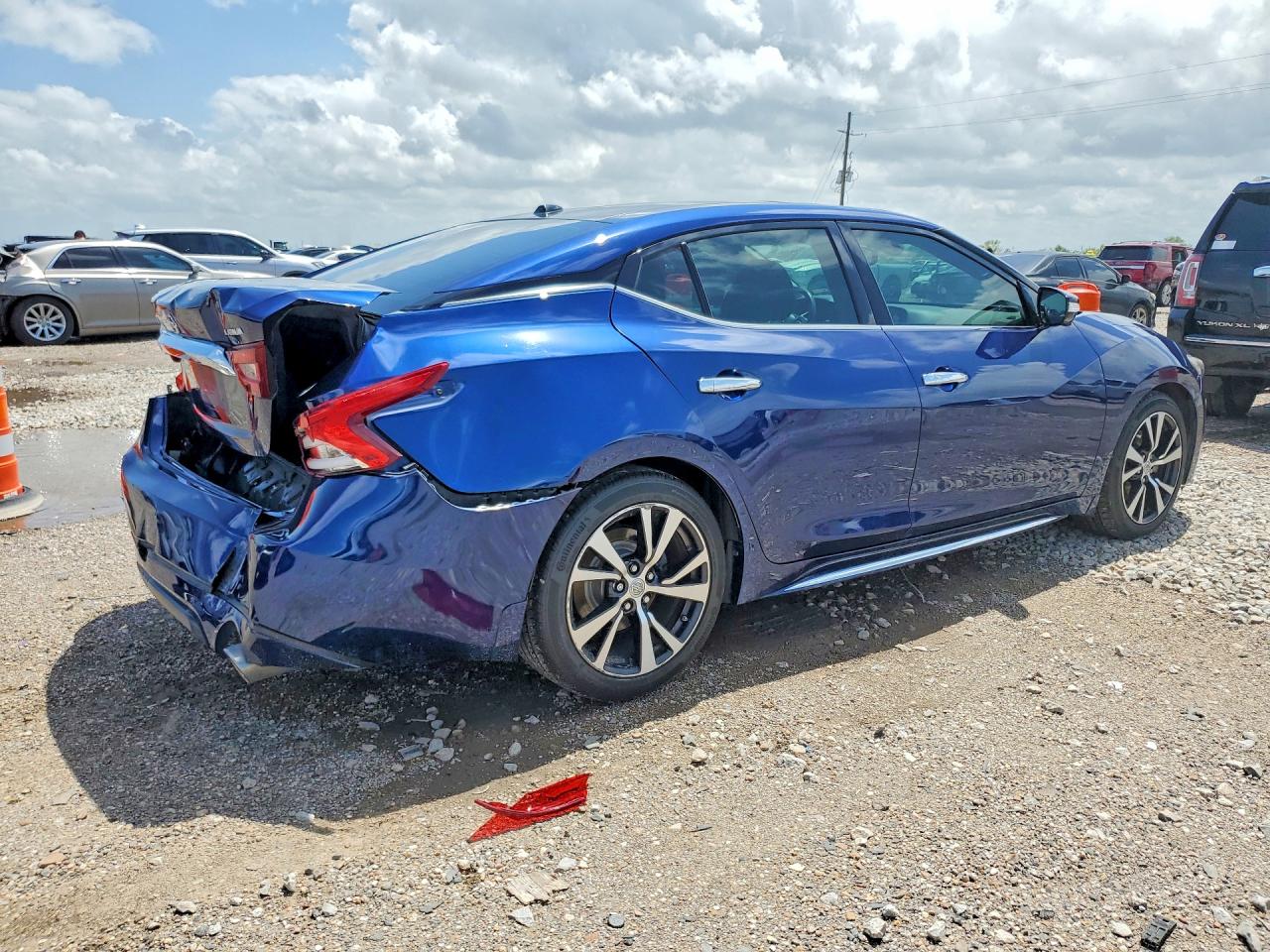 Nissan Maxima Platinum