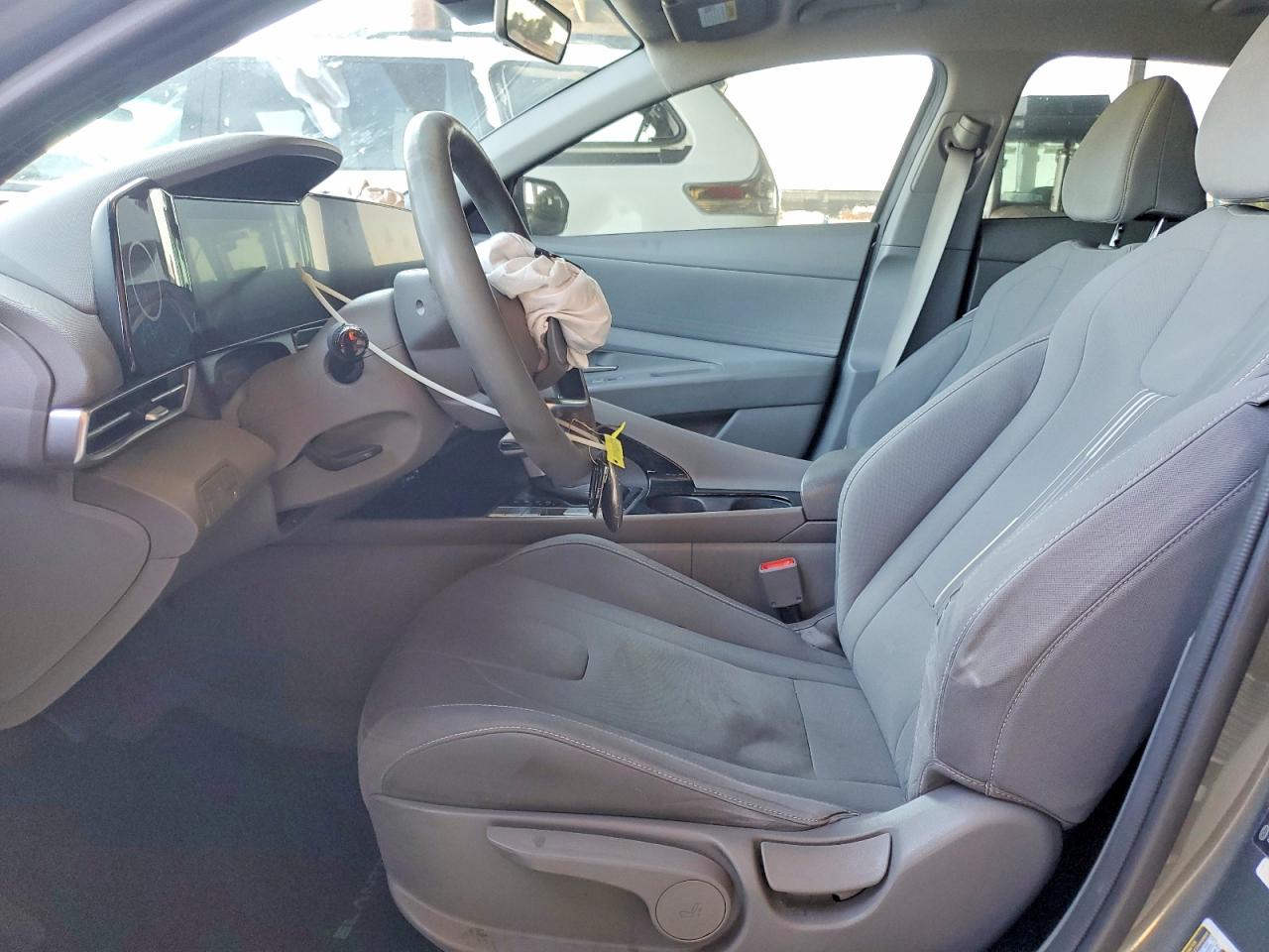 Hyundai ELANTRA Blue