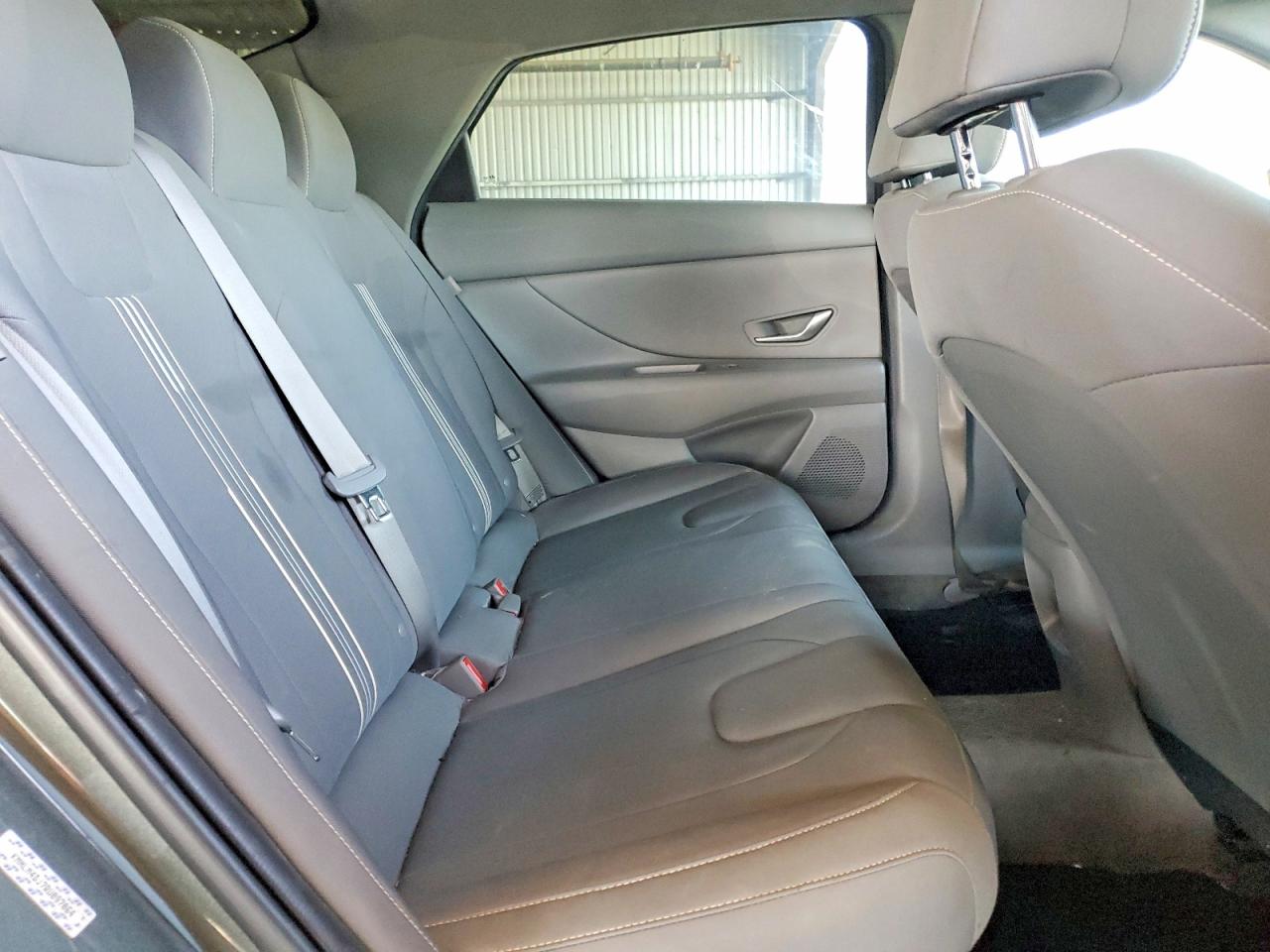 Hyundai ELANTRA Blue