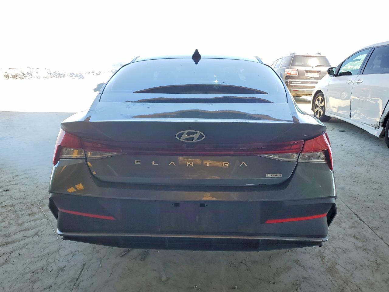 Hyundai ELANTRA Blue