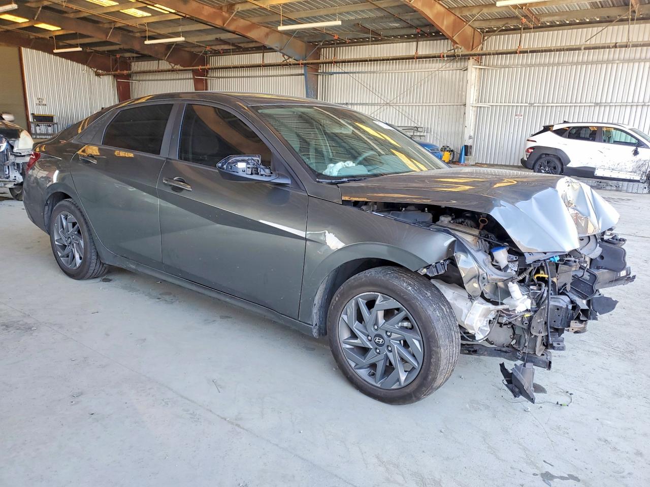 Hyundai ELANTRA Blue