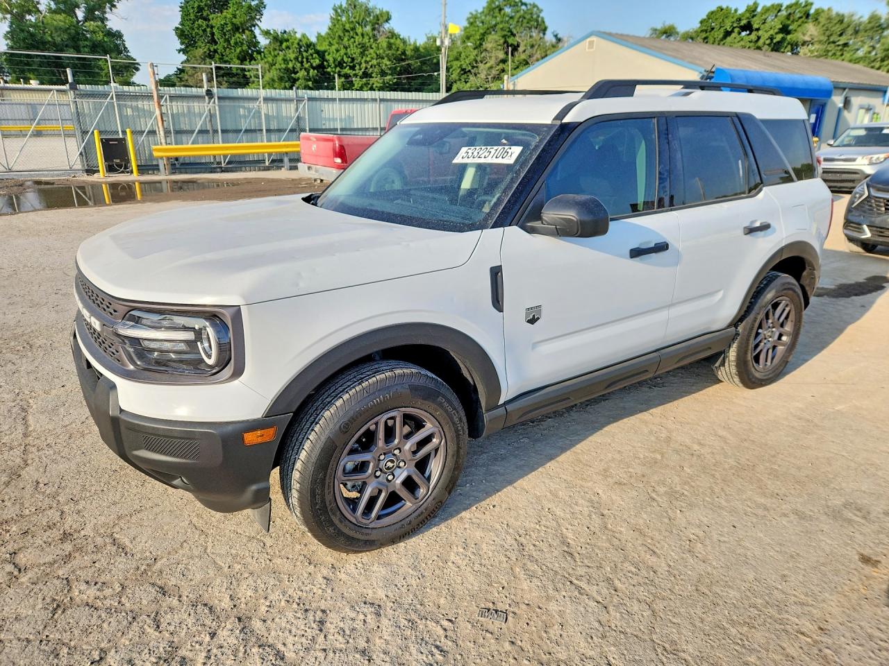Salvage Ford Bronco Image