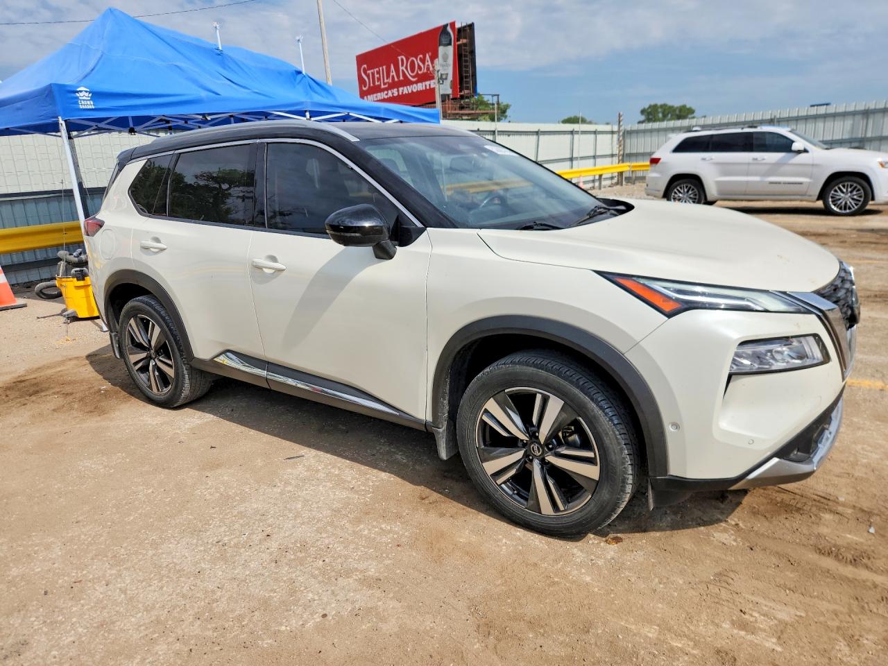 Nissan Rogue Platinum