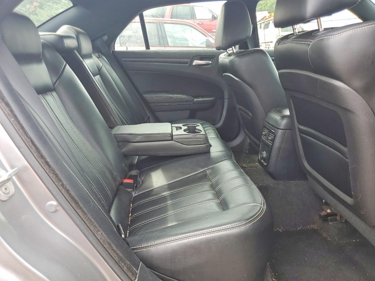 Chrysler 300 S
