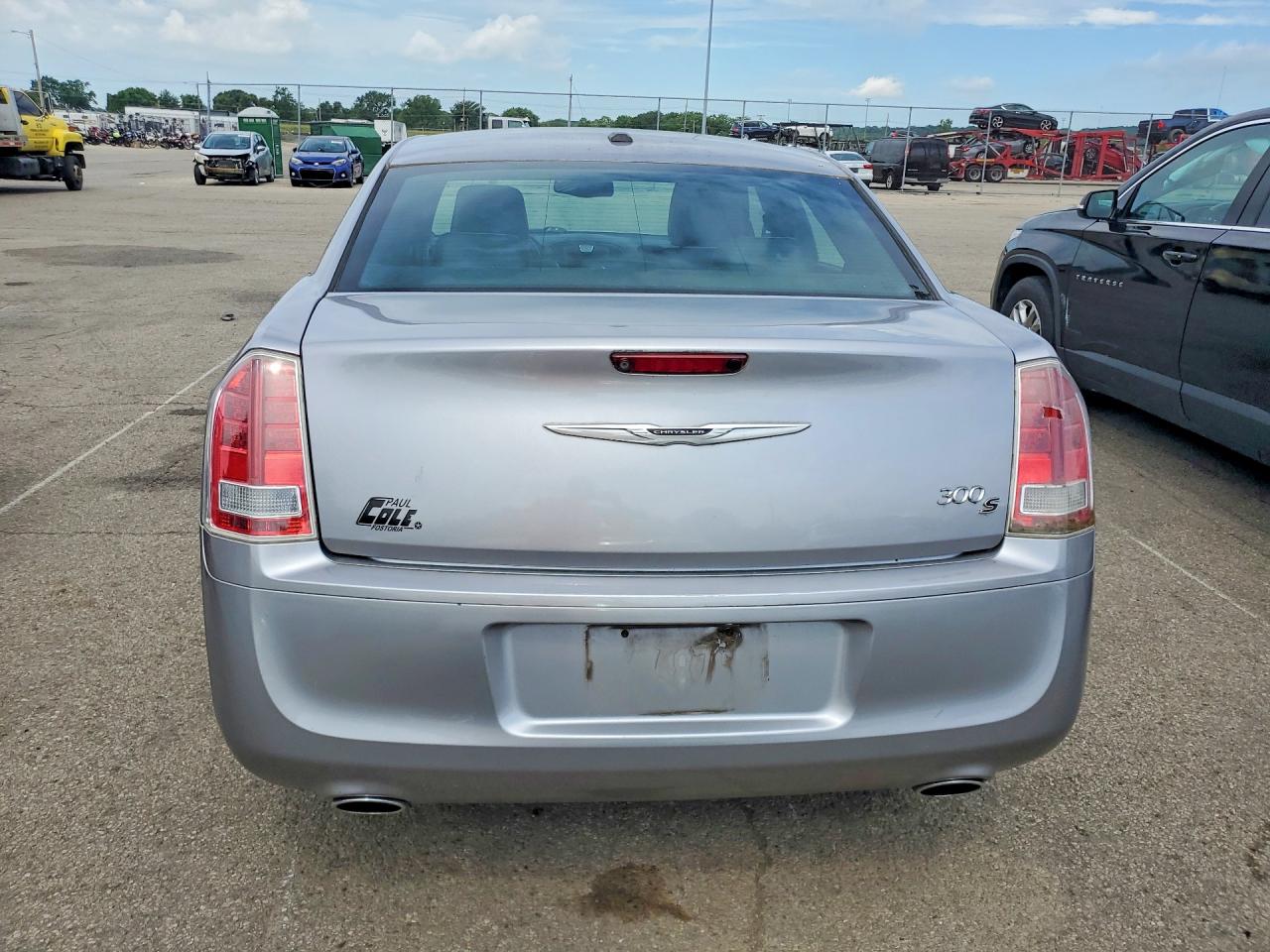 Chrysler 300 S