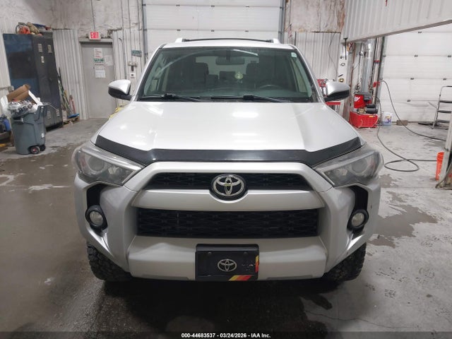 Toyota 4Runner Sr5