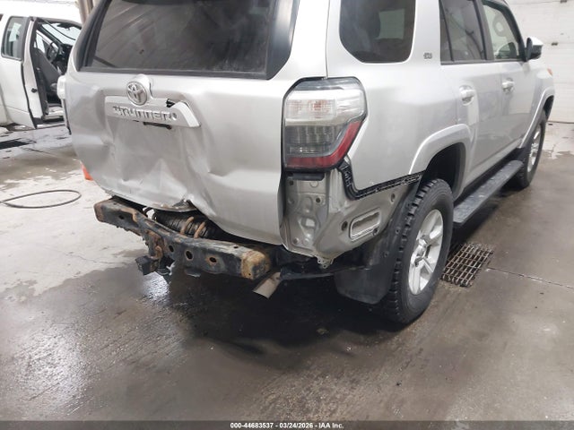 Toyota 4Runner Sr5