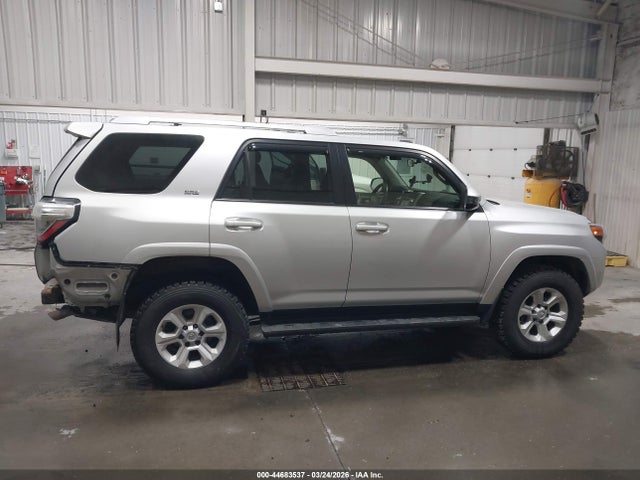 Toyota 4Runner Sr5
