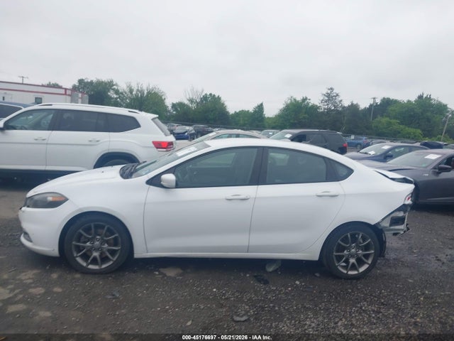 Dodge Dart Sxt