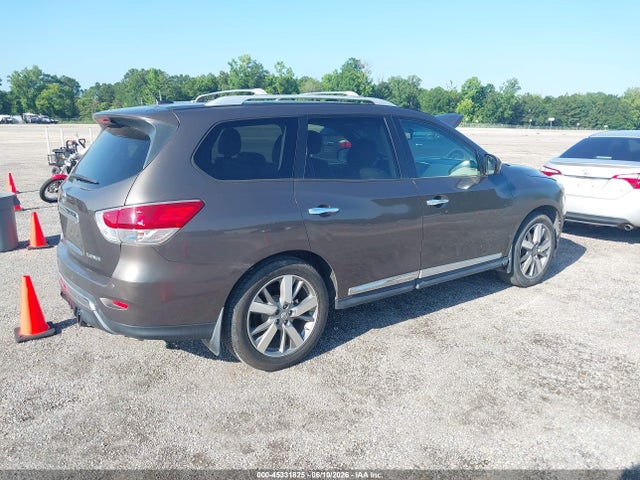 Nissan Pathfinder Platinum
