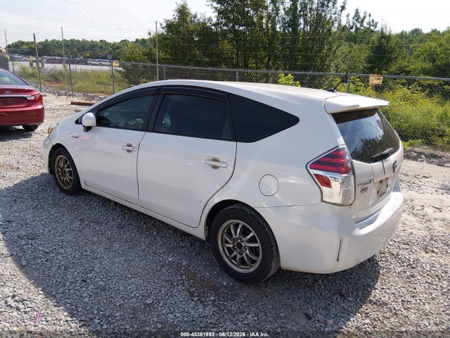 Toyota Prius v Two