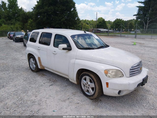 Salvage Chevrolet HHR Image