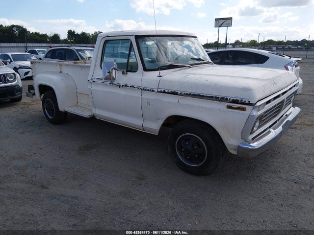 Salvage Ford F-100 Image