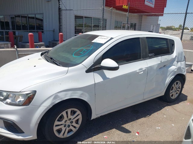 Chevrolet Sonic Lt Auto