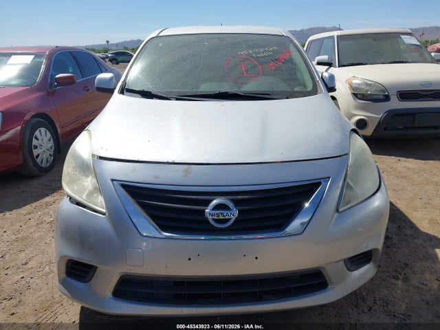 Nissan Versa 1.6 Sv