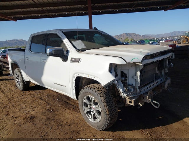 Salvage GMC Sierra 1500 Image